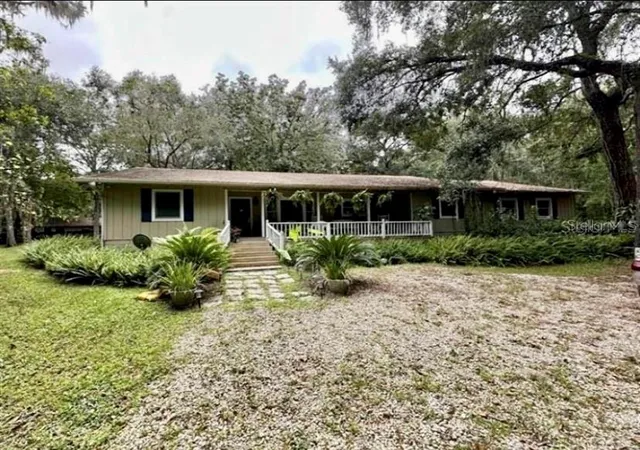 Photo 4 of Single family home for sale at 24392 Lanark Rd, Brooksville, FL 34601 | MLS# W7890754 | Listing updated on 2026-10-29