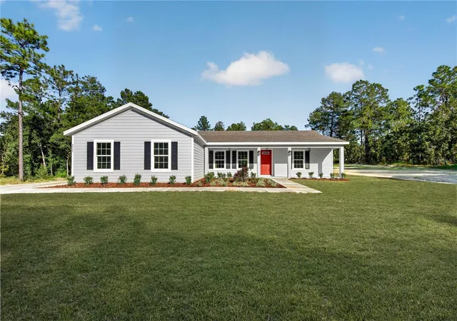 Single family home for sale at 8465 SW 128th Terrace, Dunnellon, FL 34432 | MLS# OM734904