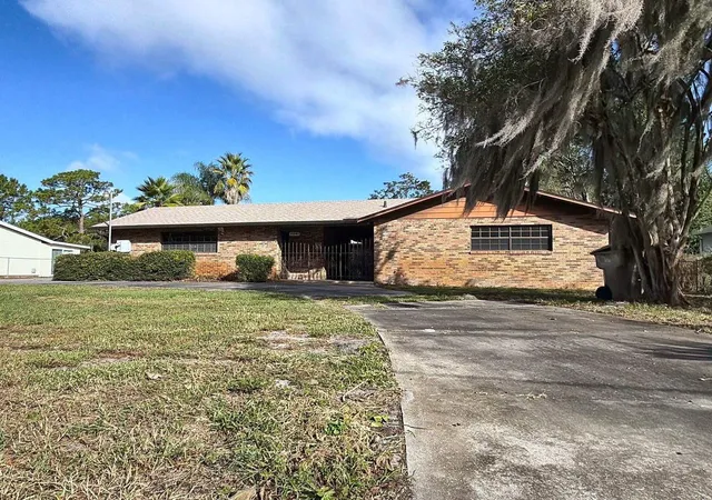 Single family home for sale at 11241 Pine Ridge Rd, LEESBURG, FL 34788 | MLS# O6453678