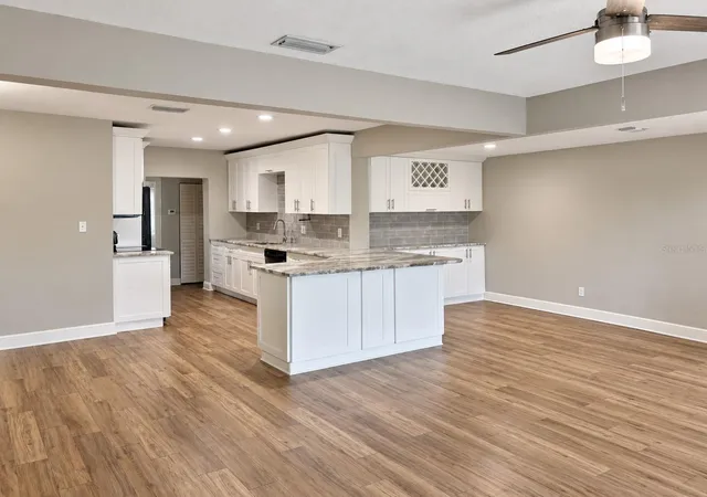 Photo 1 of Single family home for sale at 3440 18th Street N, Saint Petersburg, FL 33713 | MLS# TB8562754 | Listing updated on 2026-10-29