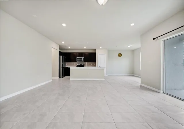 Photo 4 of Single family home for sale at 5322 Royal Point Ave, Kissimmee, FL 34746 | MLS# O6453685 | Listing updated on 2026-10-30