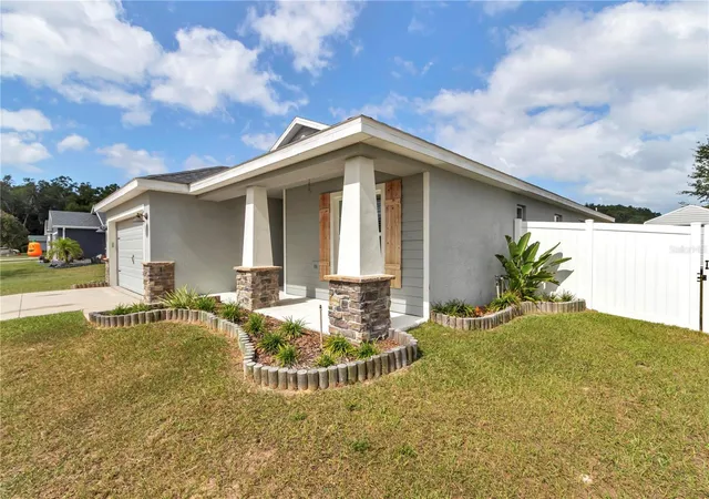 Photo 3 of Single family home for sale at 4225 SE 89th Street, Ocala, FL 34480 | MLS# OM734908 | Listing updated on 2026-10-30