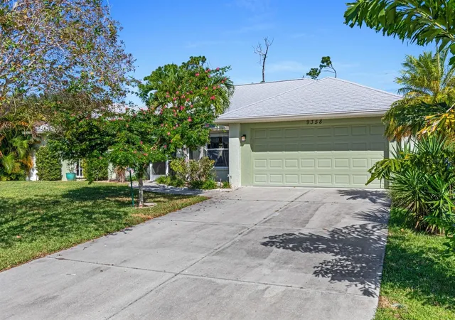 Photo 2 of Single family home for sale at 9358 Casa Grande Ave, Englewood, FL 34224 | MLS# L4966154 | Listing updated on 2026-10-29