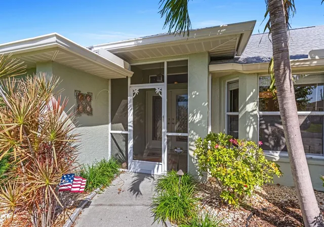 Photo 3 of Single family home for sale at 9358 Casa Grande Ave, Englewood, FL 34224 | MLS# L4966154 | Listing updated on 2026-10-29