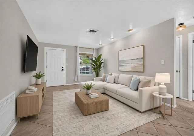 Photo 4 of Single family home for sale at 500 Southwest Blvd N, Saint Petersburg, FL 33703 | MLS# TB8562780 | Listing updated on 2026-10-30