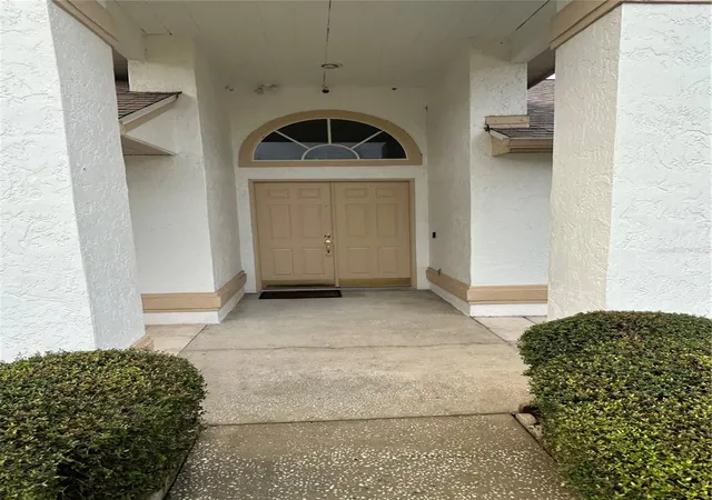 Photo 2 of Single family home for sale at 6713 Knightswood Dr, Orlando, FL 32818 | MLS# O6453700 | Listing updated on 2026-10-31