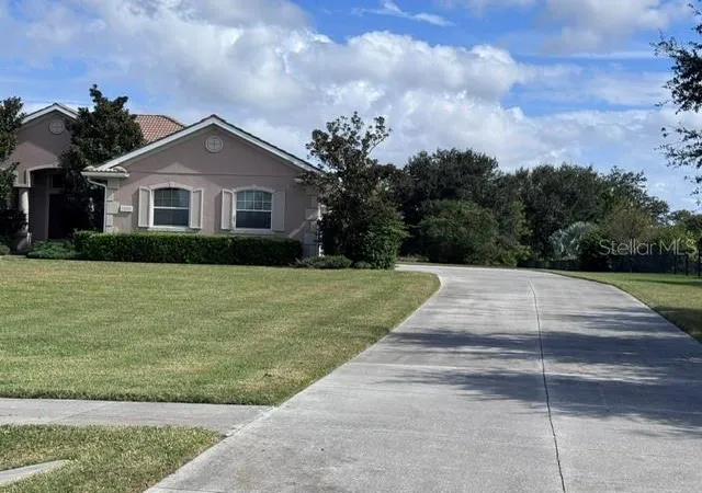 Photo 2 of Single family home for sale at 22615 Morning Glory Cir, Bradenton, FL 34202 | MLS# A4711304 | Listing updated on 2026-10-30