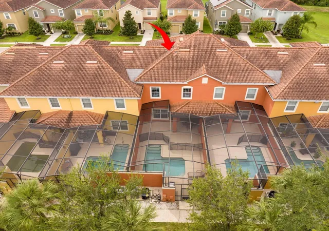 Photo 2 of Townhouse for sale at 2923 Banana Palm Dr, Kissimmee, FL 34747 | MLS# O6453712 | Listing updated on 2026-10-30
