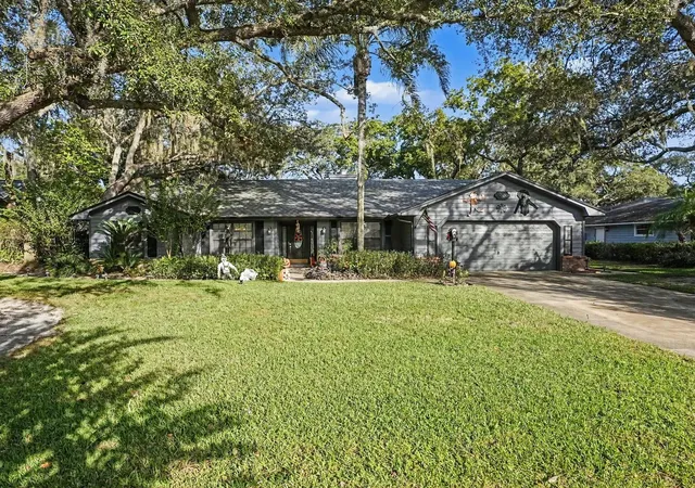 Photo 1 of Single family home for sale at 676 Mourning Dove Cir, Lake Mary, FL 32746 | MLS# O6453716 | Listing updated on 2026-10-29