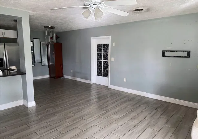 Photo 2 of Single family home for sale at 5616 24th Street E, Bradenton, FL 34203 | MLS# A4711314 | Listing updated on 2026-10-29