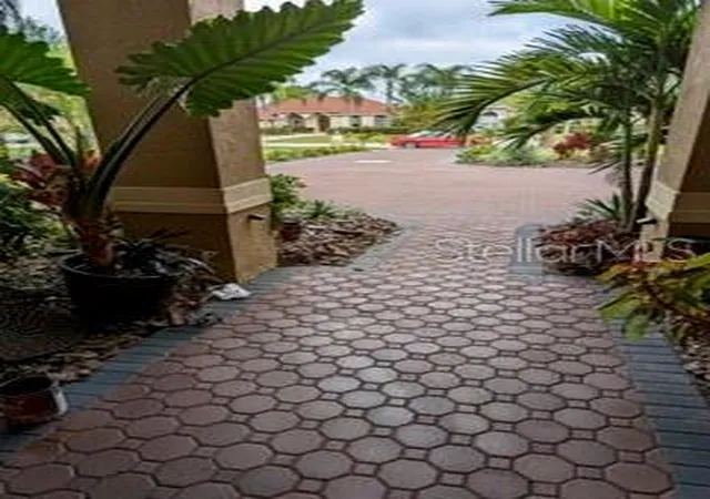 Photo 1 of Single family home for sale at 10532 Cory Lake Dr, Tampa, FL 33647 | MLS# TB8562816 | Listing updated on 2026-10-30
