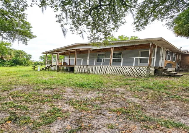 Single family home for sale at 35245 Damien Rd, LEESBURG, FL 34788 | MLS# TB8562822