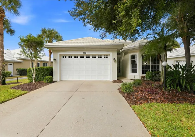 Photo 1 of Single family home for sale at 508 Fallbrook Dr, Venice, FL 34292 | MLS# TB8562830 | Listing updated on 2026-10-30