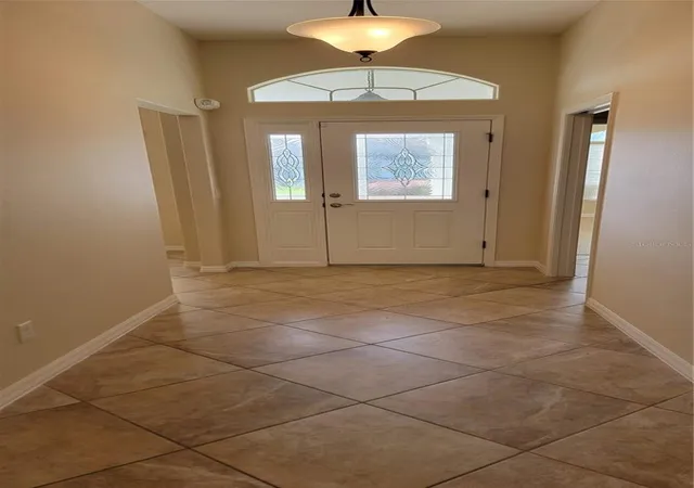 Photo 1 of Single family home for sale at 941 Mandrake St, The Villages, FL 32162 | MLS# S5160461 | Listing updated on 2026-10-30