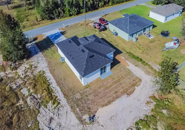 Photo 2 of Single family home for sale at 84 Walnut Dr, Ocala, FL 34480 | MLS# O6453751 | Listing updated on 2026-10-29
