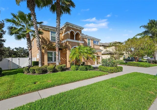 Photo 3 of Single family home for sale at 8931 Crystal Crk Ct, Land O Lakes, FL 34638 | MLS# TB8562851 | Listing updated on 2026-10-29