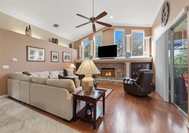 Photo 2 of Single family home for sale at 5113 Coopers Hawk Ct, Valrico, FL 33596 | MLS# TB8562852 | Listing updated on 2026-10-30