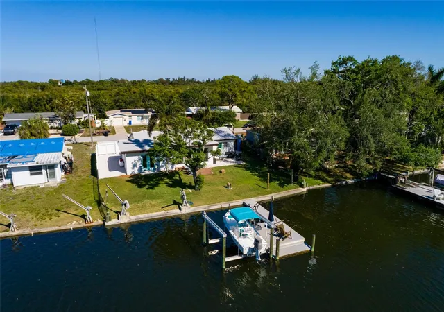 Photo 2 of Sale Pending at 9298 Sun Isle Dr NE, Saint Petersburg, FL 33702 | MLS# TB8562857 | Listing updated on 2026-10-30