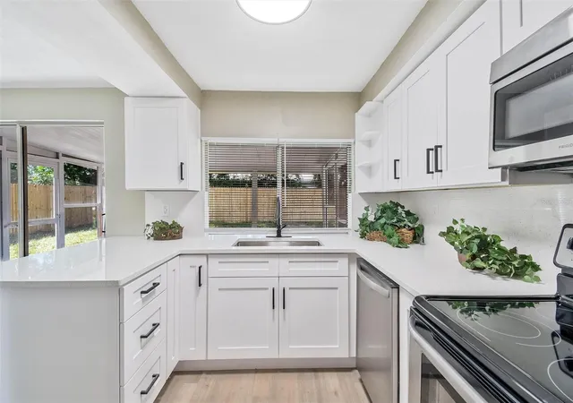 Photo 4 of Single family home for sale at 3317 Bainbridge Dr, Holiday, FL 34691 | MLS# TB8562889 | Listing updated on 2026-10-30