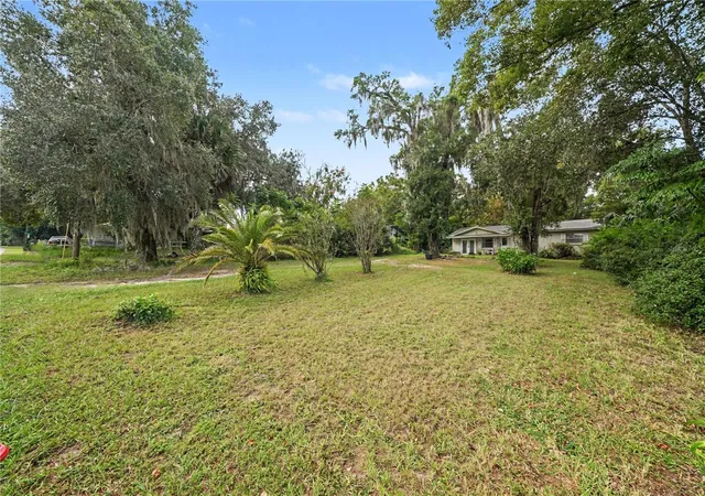 Photo 4 of Single family home for sale at 508 S Dixie Ave, Fruitland Park, FL 34731 | MLS# O6453786 | Listing updated on 2026-10-30