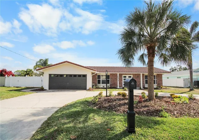 Single family home for sale at 1575 Brookside Blvd, LARGO, FL 33770 | MLS# TB8562891