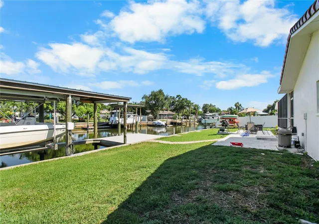Photo 4 of Single family home for sale at 1575 Brookside Blvd, Largo, FL 33770 | MLS# TB8562891 | Listing updated on 2026-10-30
