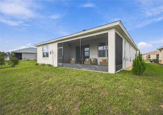 Photo 2 of Single family home for sale at 6203 SW 78th Circle, Ocala, FL 34481 | MLS# O6453801 | Listing updated on 2026-10-30
