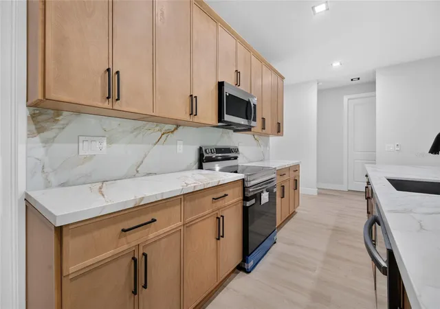 Photo 4 of Single family home for sale at 13875 SW 110th Place, Dunnellon, FL 34432 | MLS# OM734935 | Listing updated on 2026-10-30