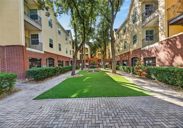Photo 4 of Condo for sale at 2010 E Palm Ave #14217, Tampa, FL 33605 | MLS# TB8562907 | Listing updated on 2026-10-30