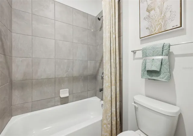 Photo 4 of Single family home for sale at 12924 Cara Ct, Grand Island, FL 32735 | MLS# O6453803 | Listing updated on 2026-10-30
