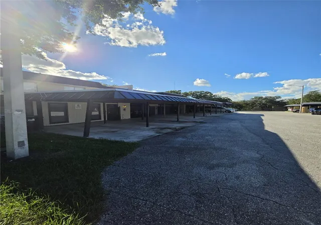 Listing Photo 1 - Condo for sale in building located at 5432 Brookswood Wy, ORLANDO, FL 32808 - Unit #1005