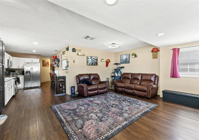 Photo 3 of Single family home for sale at 3321 23rd Street N, Saint Petersburg, FL 33713 | MLS# TB8562921 | Listing updated on 2026-10-30