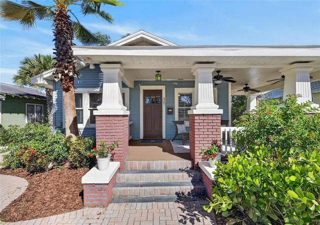 Photo 1 of Single family home for sale at 307 W Giddens Ave, Tampa, FL 33603 | MLS# TB8562923 | Listing updated on 2026-10-30