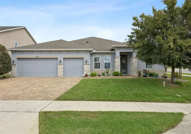 Photo 1 of Single family home for sale at 1300 Wildcat Ln, Minneola, FL 34715 | MLS# G5119643 | Listing updated on 2026-10-30