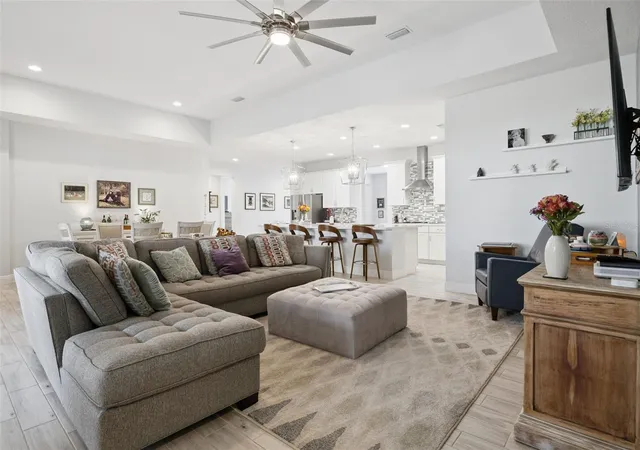 Photo 2 of Single family home for sale at 1300 Wildcat Ln, Minneola, FL 34715 | MLS# G5119643 | Listing updated on 2026-10-30