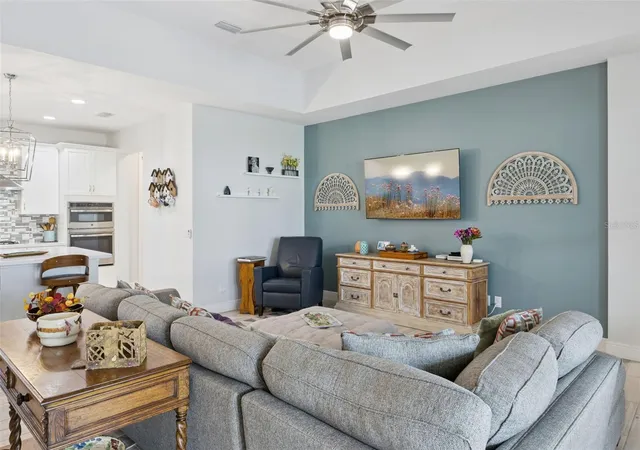 Photo 4 of Single family home for sale at 1300 Wildcat Ln, Minneola, FL 34715 | MLS# G5119643 | Listing updated on 2026-10-30