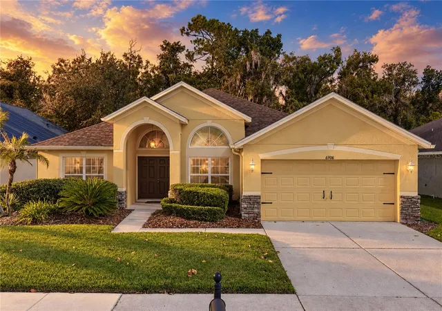 Single family home for sale at 6908 Pine Springs Dr, WESLEY CHAPEL, FL 33545 | MLS# TB8562943
