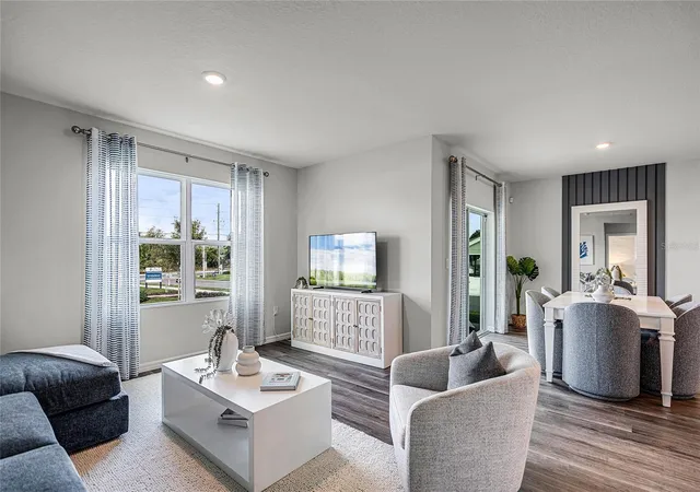 Photo 3 of Single family home for sale at 1100 Belfast Pl, Haines City, FL 33844 | MLS# O6453829 | Listing updated on 2026-10-29