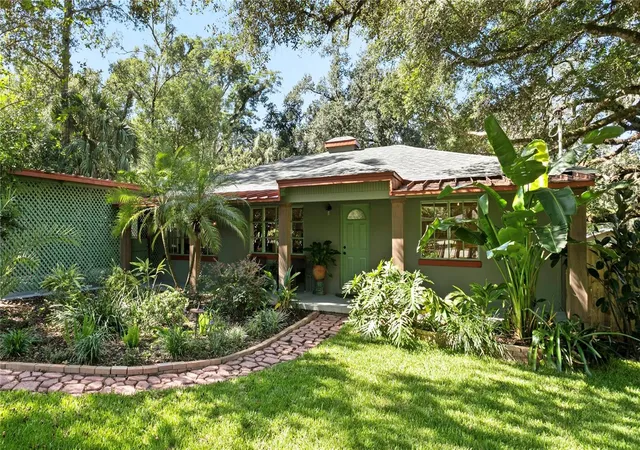 Photo 1 of Single family home for sale at 6916 N 20th Street, Tampa, FL 33610 | MLS# TB8562953 | Listing updated on 2026-10-30
