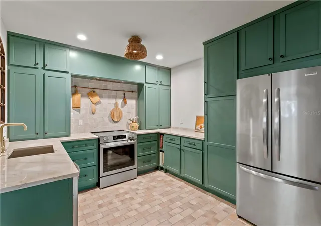 Photo 4 of Single family home for sale at 6916 N 20th Street, Tampa, FL 33610 | MLS# TB8562953 | Listing updated on 2026-10-30