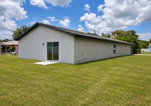 Photo 2 of Single family home for sale at 8338 Coral St, Spring Hill, FL 34606 | MLS# TB8562964 | Listing updated on 2026-10-30
