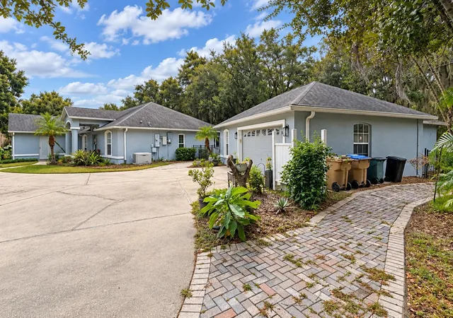 Photo 1 of Single family home for sale at 1350 Hidden Harbor Ln, Kissimmee, FL 34746 | MLS# S5160480 | Listing updated on 2026-10-30