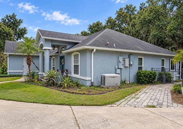 Photo 2 of Single family home for sale at 1350 Hidden Harbor Ln, Kissimmee, FL 34746 | MLS# S5160480 | Listing updated on 2026-10-30