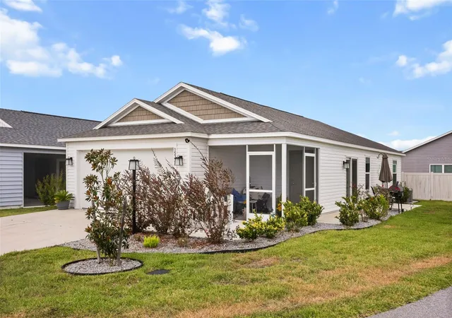 Photo 1 of Single family home for sale at 1533 Luca Ln, The Villages, FL 34762 | MLS# G5119646 | Listing updated on 2026-10-30