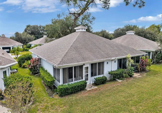 Photo 4 of House for sale at 6468 Approach Rd #14, Sarasota, FL 34238 | MLS# A4711370 | Listing updated on 2026-10-31