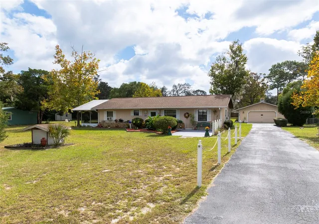 Photo 1 of Single family home for sale at 7206 W Matador Ln, Homosassa, FL 34446 | MLS# TB8563002 | Listing updated on 2026-10-30