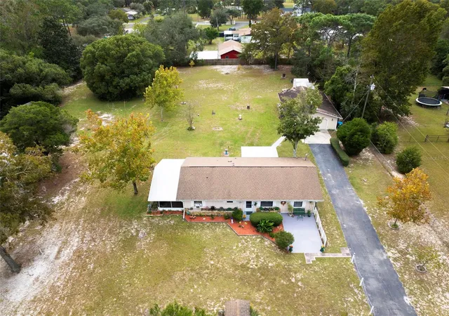 Photo 4 of Single family home for sale at 7206 W Matador Ln, Homosassa, FL 34446 | MLS# TB8563002 | Listing updated on 2026-10-30