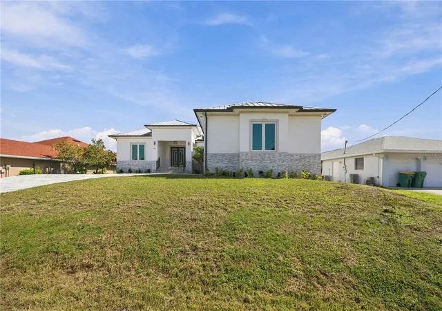 Photo 2 of Single family home for sale at 2228 Harbour Dr, Punta Gorda, FL 33983 | MLS# A4711374 | Listing updated on 2026-10-30