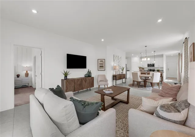 Photo 4 of Single family home for sale at 3936 Pentas Way, Tavares, FL 32778 | MLS# O6453876 | Listing updated on 2026-10-30