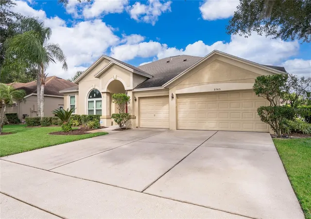 Photo 2 of Single family home for sale at 2763 University Acres Dr, Orlando, FL 32817 | MLS# O6453882 | Listing updated on 2026-10-31